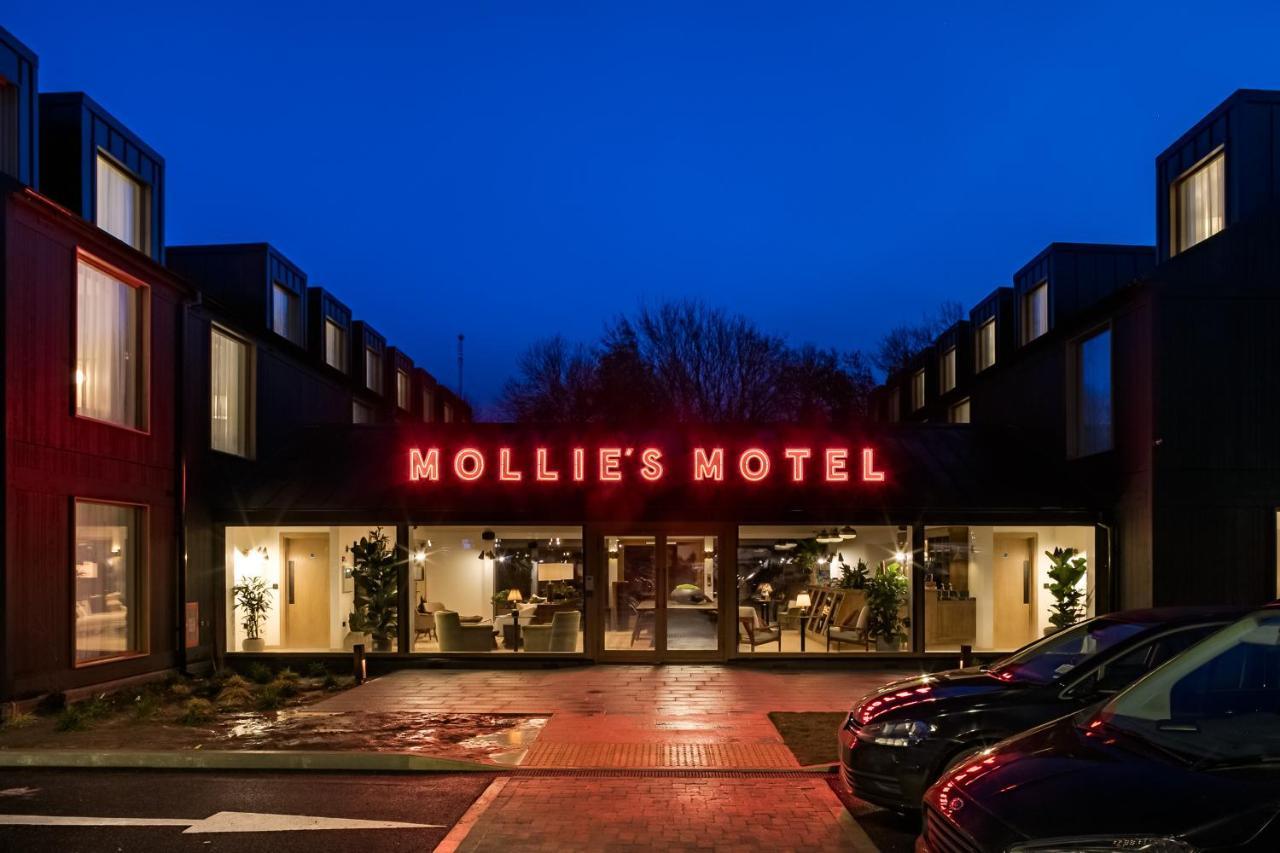 Mollie'S Motel & Diner Oxfordshire Faringdon Exterior foto